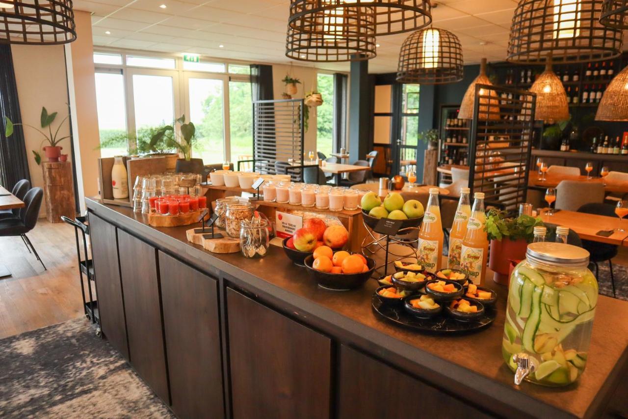 Boutique Hotel Texel De Cocksdorp  Eksteriør bilde The restaurant at the hotel