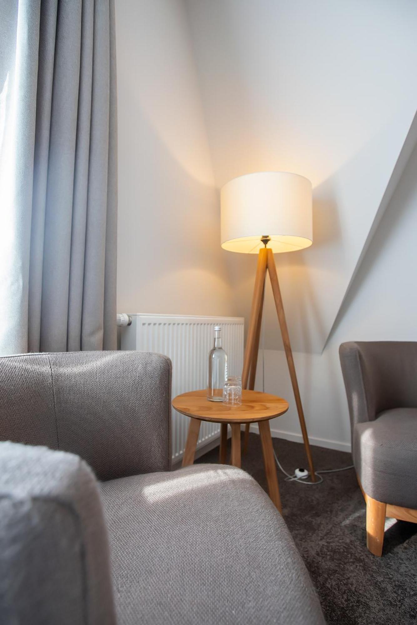 Boutique Hotel Texel De Cocksdorp  Rom bilde A floor lamp